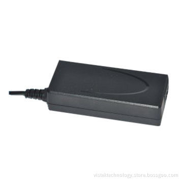 AC/DC switching adapter, 90W designed for global use
